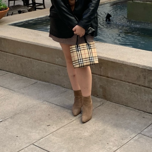 Burberry top handle bag - Picture 4 of 4